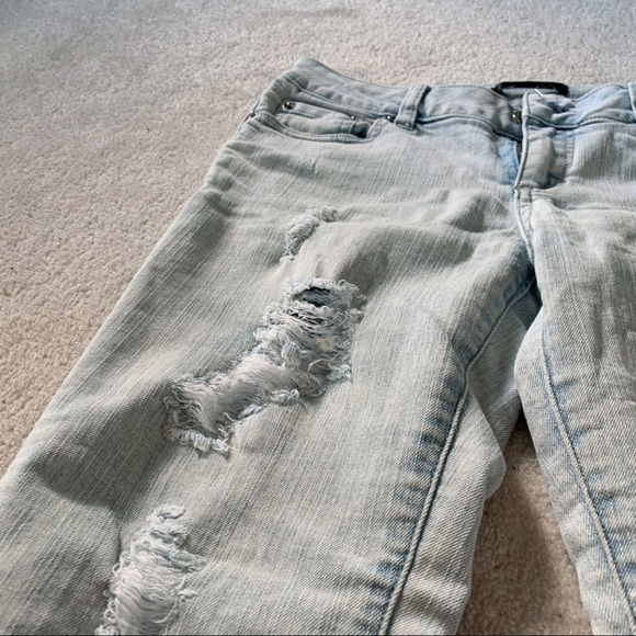 Ripped Bleached Jeans - Picture 2 of 6